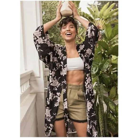 Spiritual Gangster Maya Kimono - Picture 1 of 4